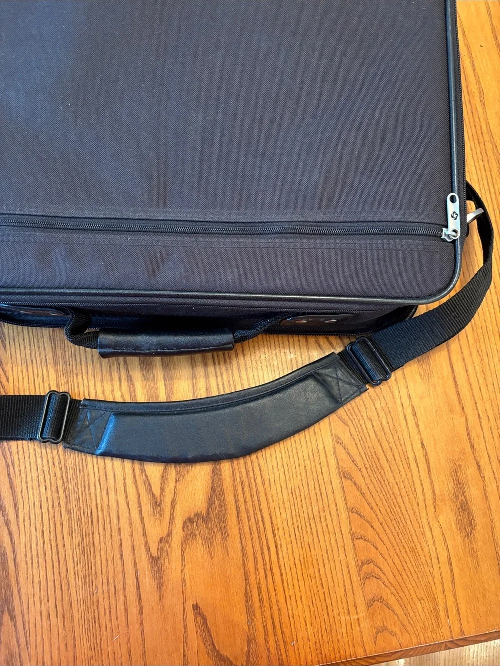 Samsonite shoulder bag